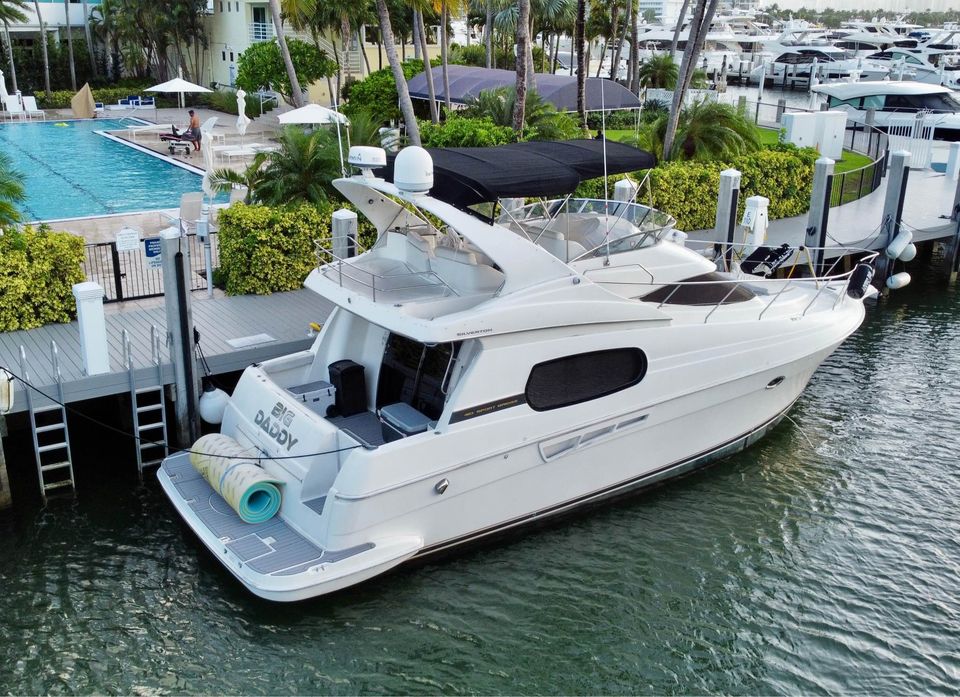 48ft Silverton Sport Bridge