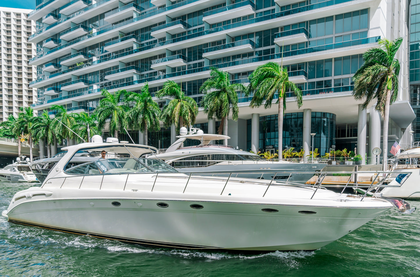 60ft Searay Sundancer