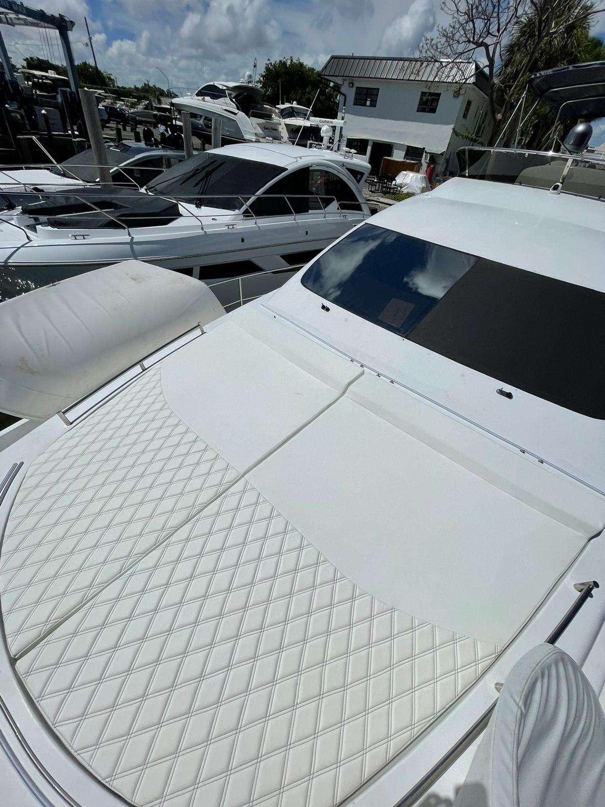65ft Aicon