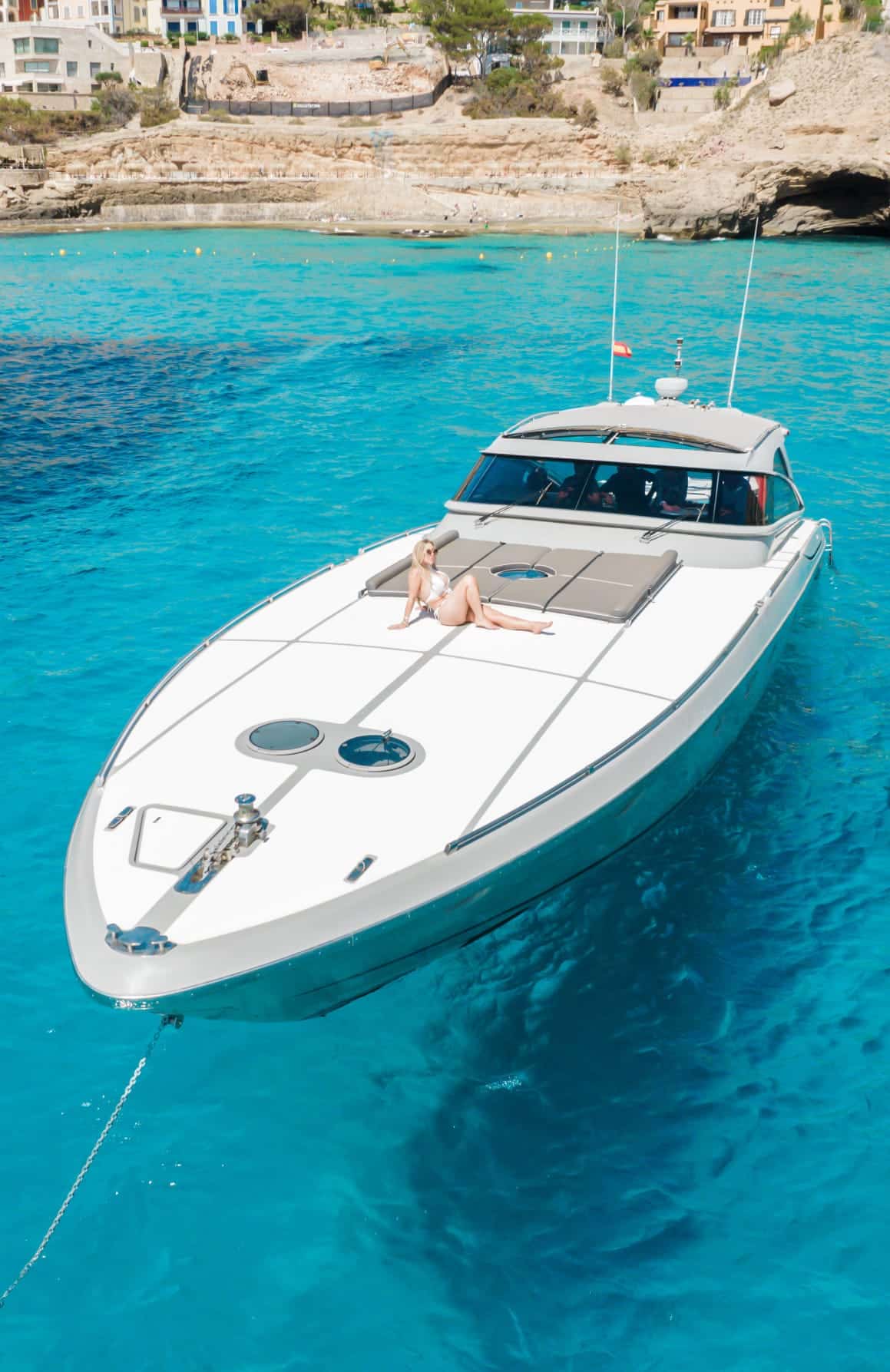 63ft Azzura