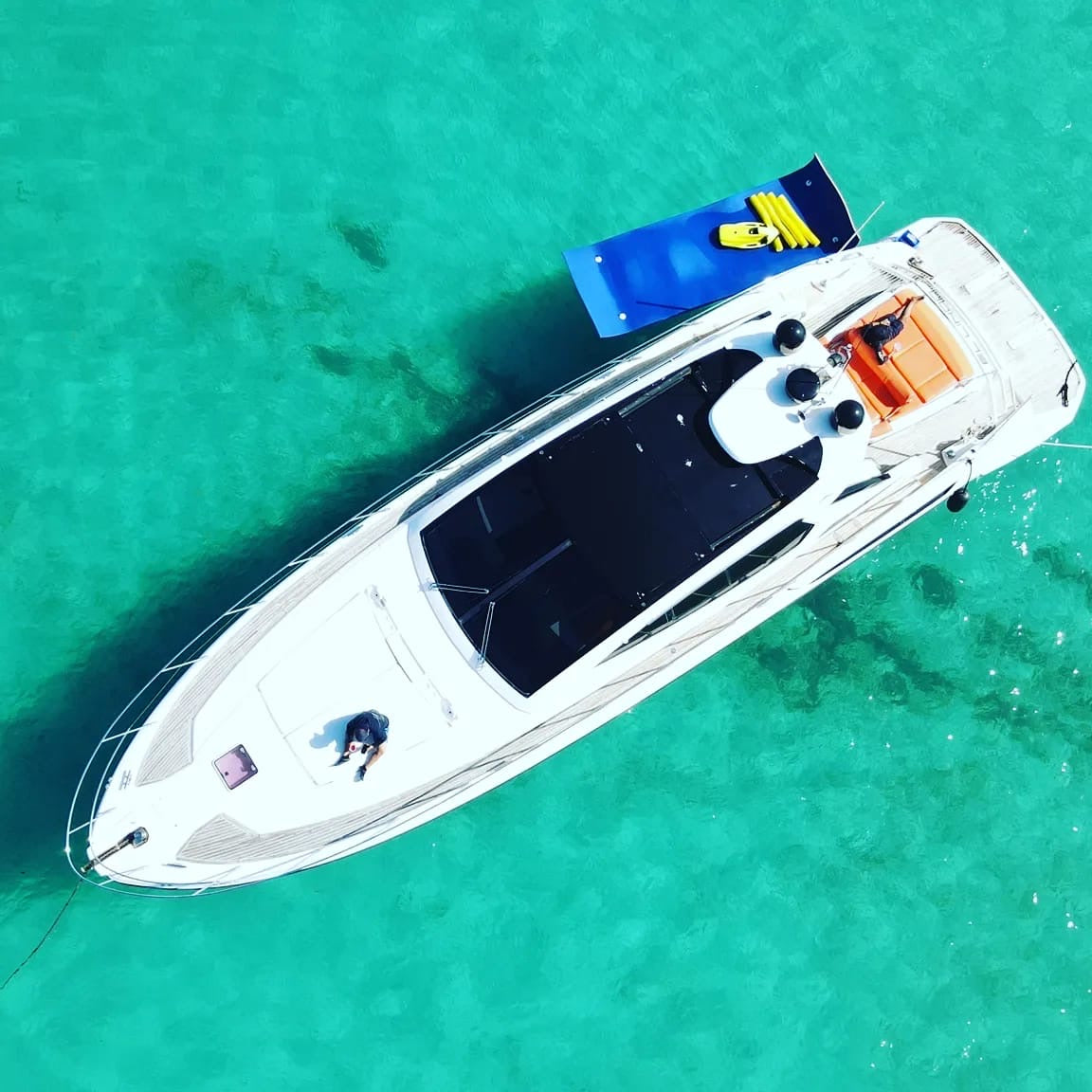 60ft Azimut