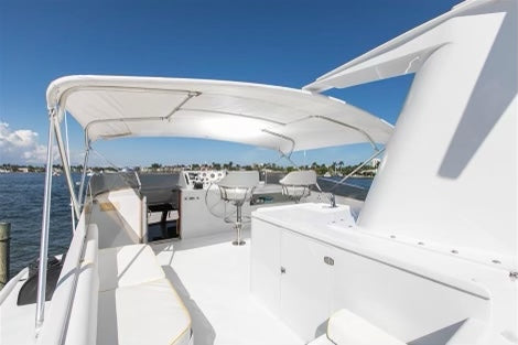 100ft Broward with Jacuzzi