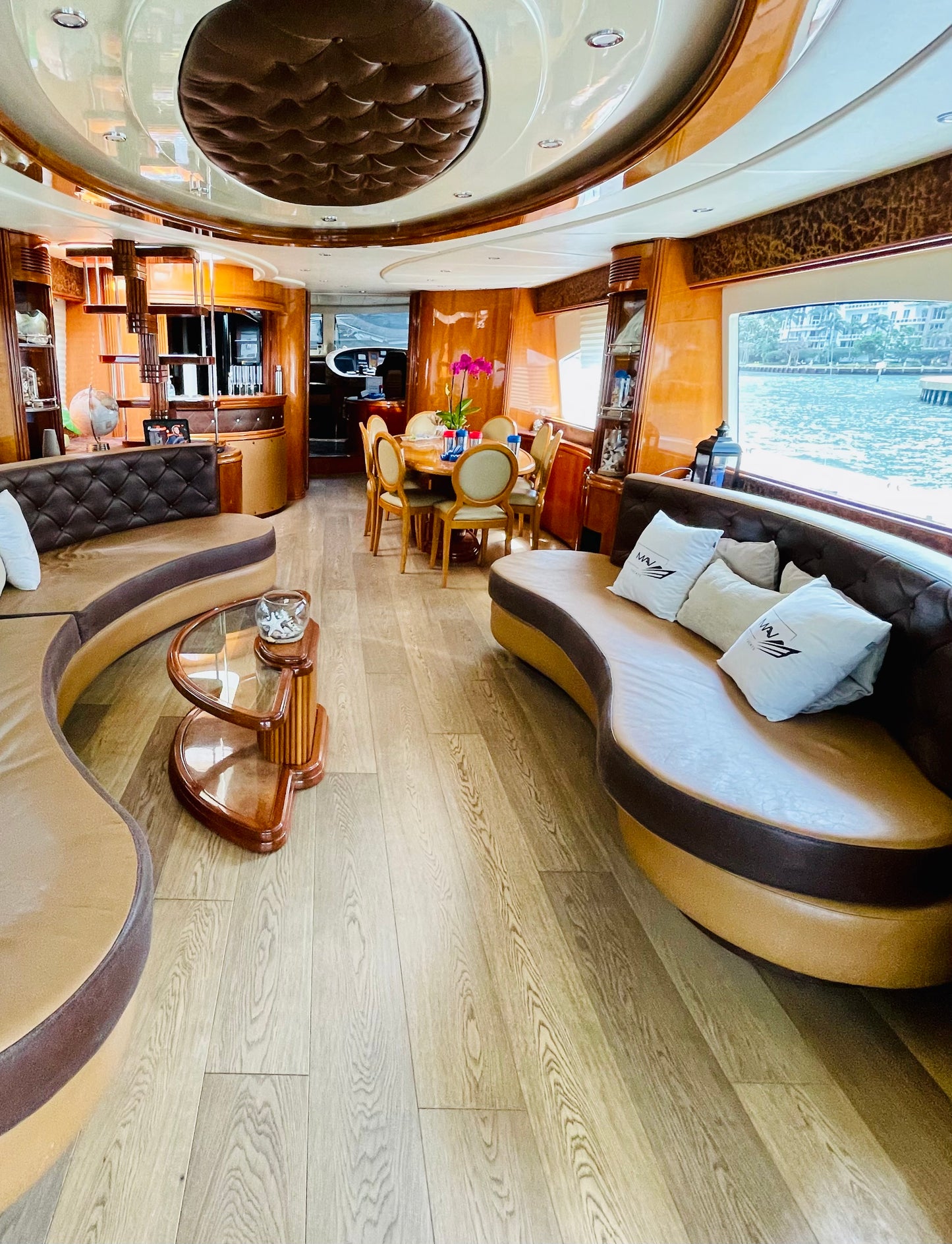 85ft Azimut (2)