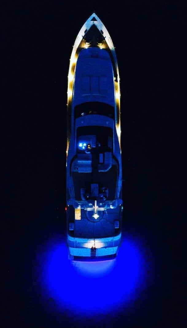 100ft Azimut with Jacuzzi (2)