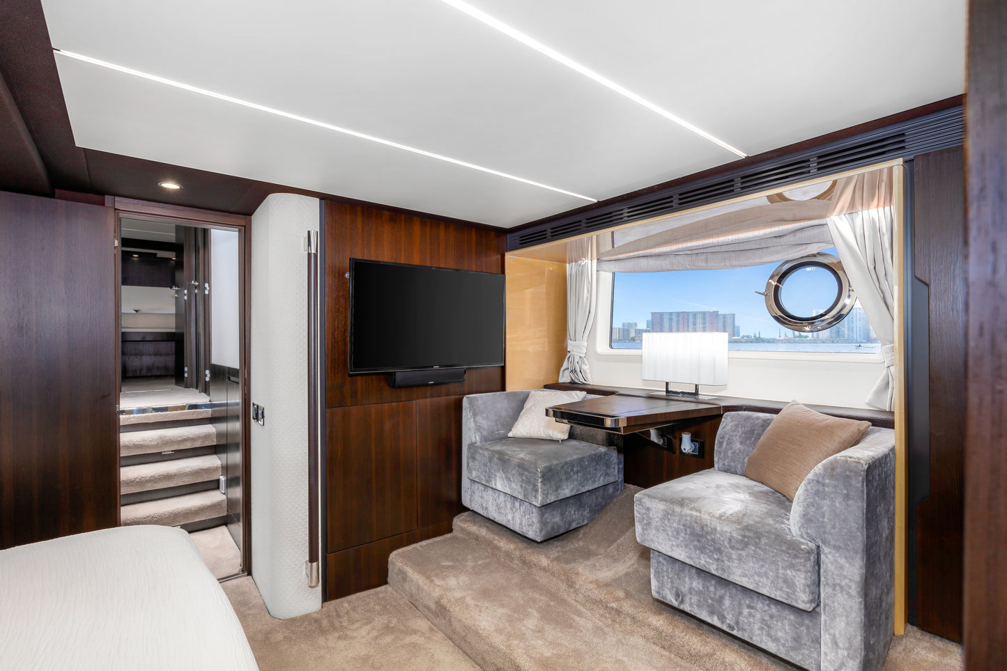 70ft Azimut (2)