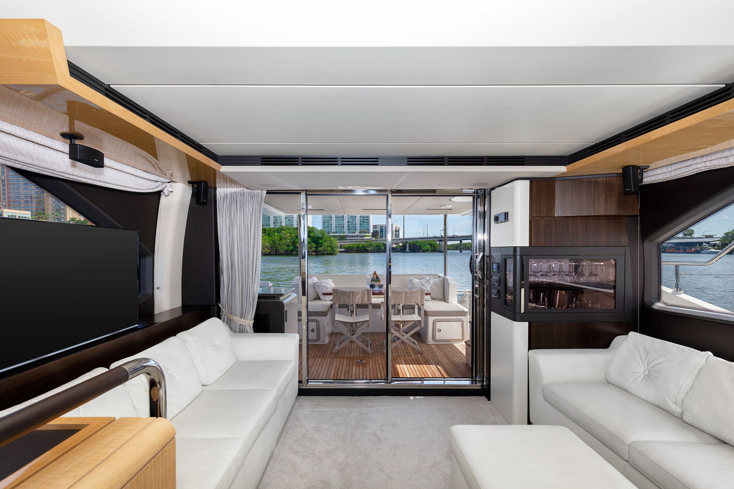 70ft Azimut (2)