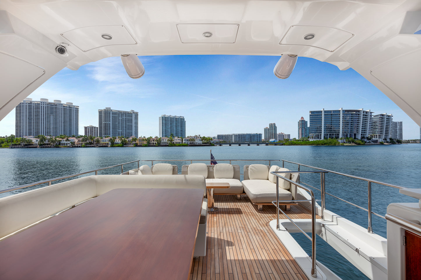 70ft Azimut (2)