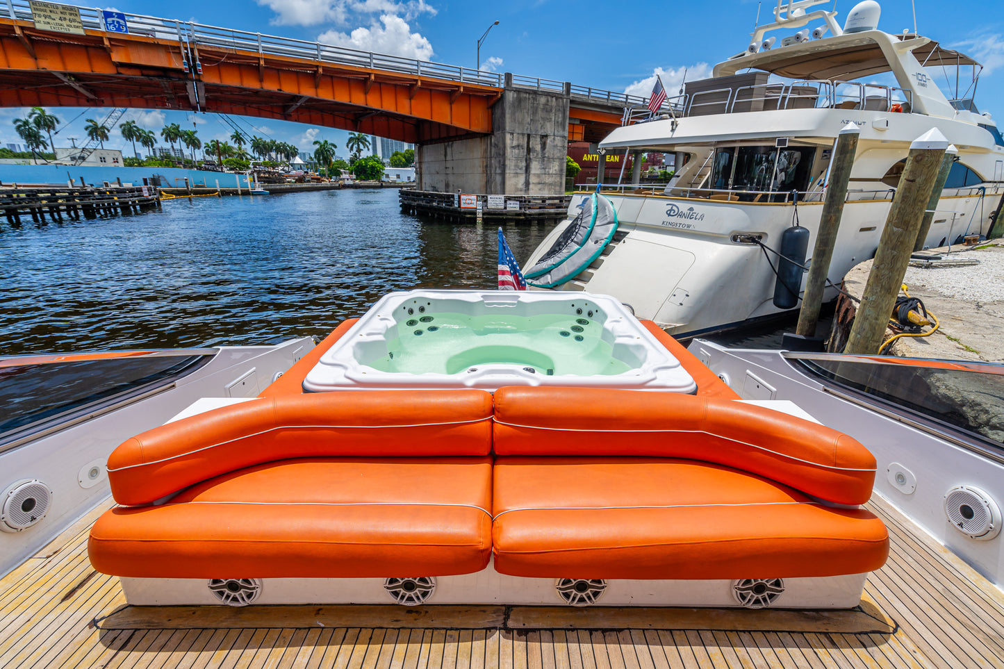 80ft Baia Panther