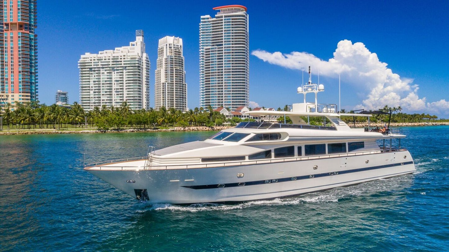 110ft Horizon with Jacuzzi