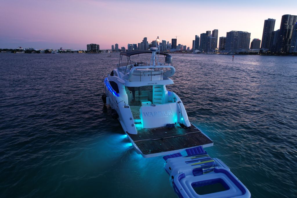 65ft Aicon