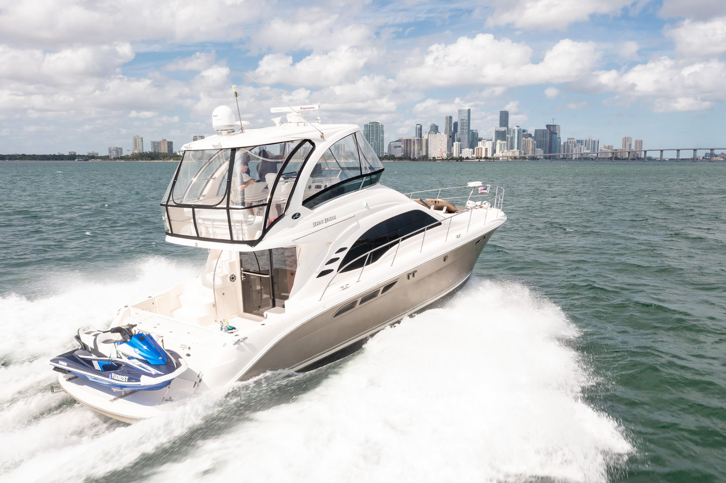 58ft Searay Flybridge