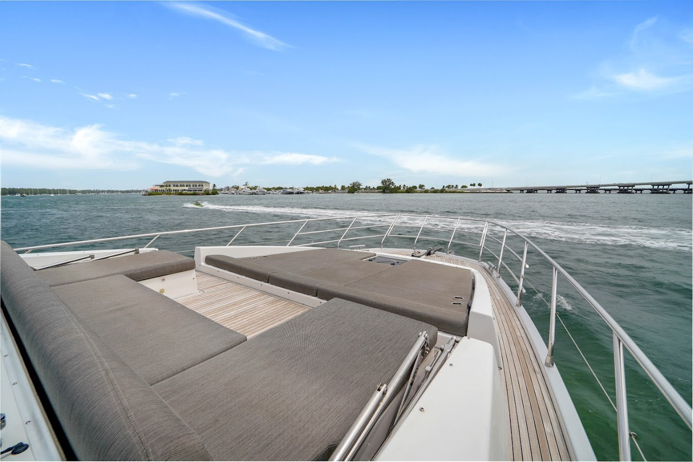 68ft Luxury Azimut