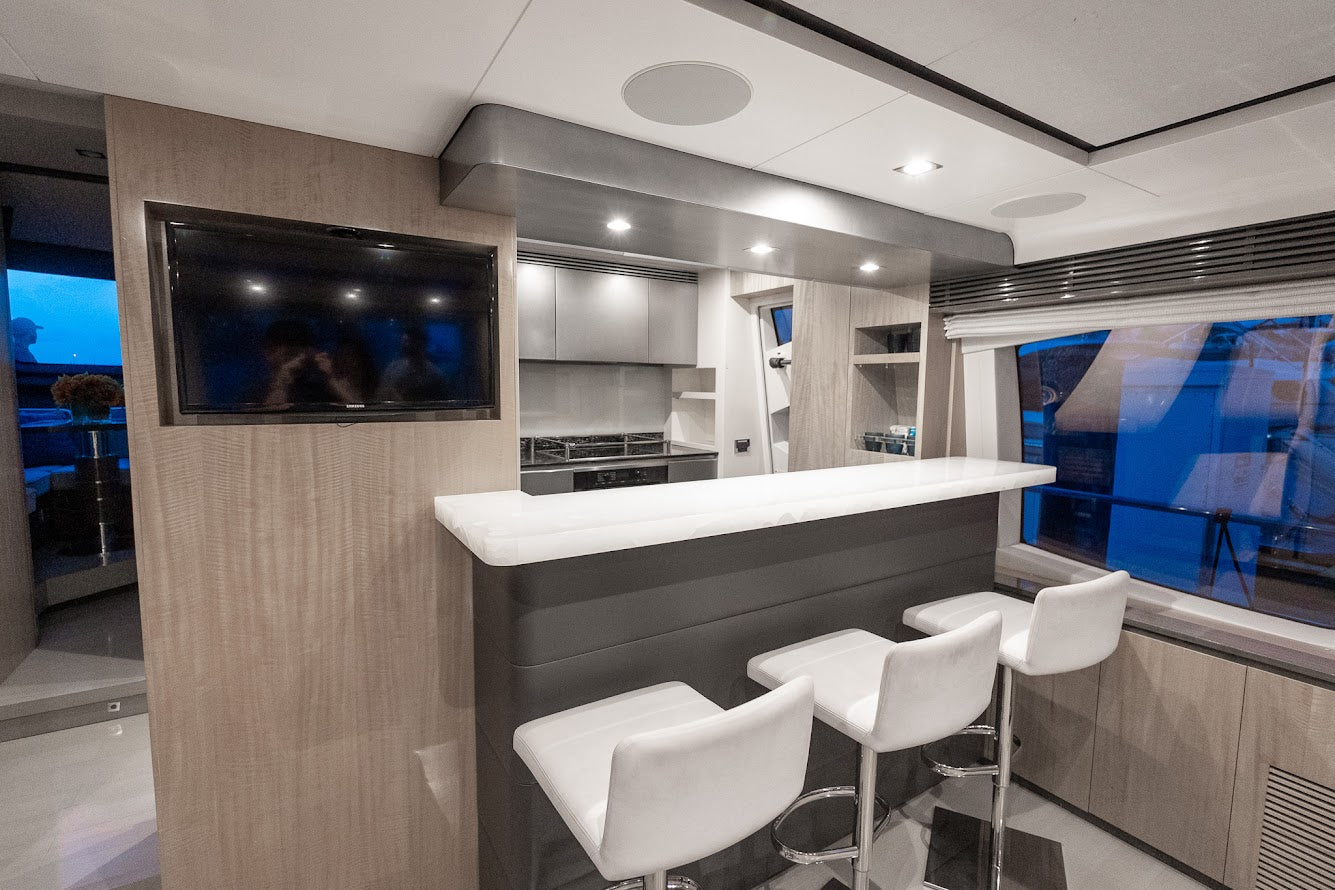 84ft Azimut (2)