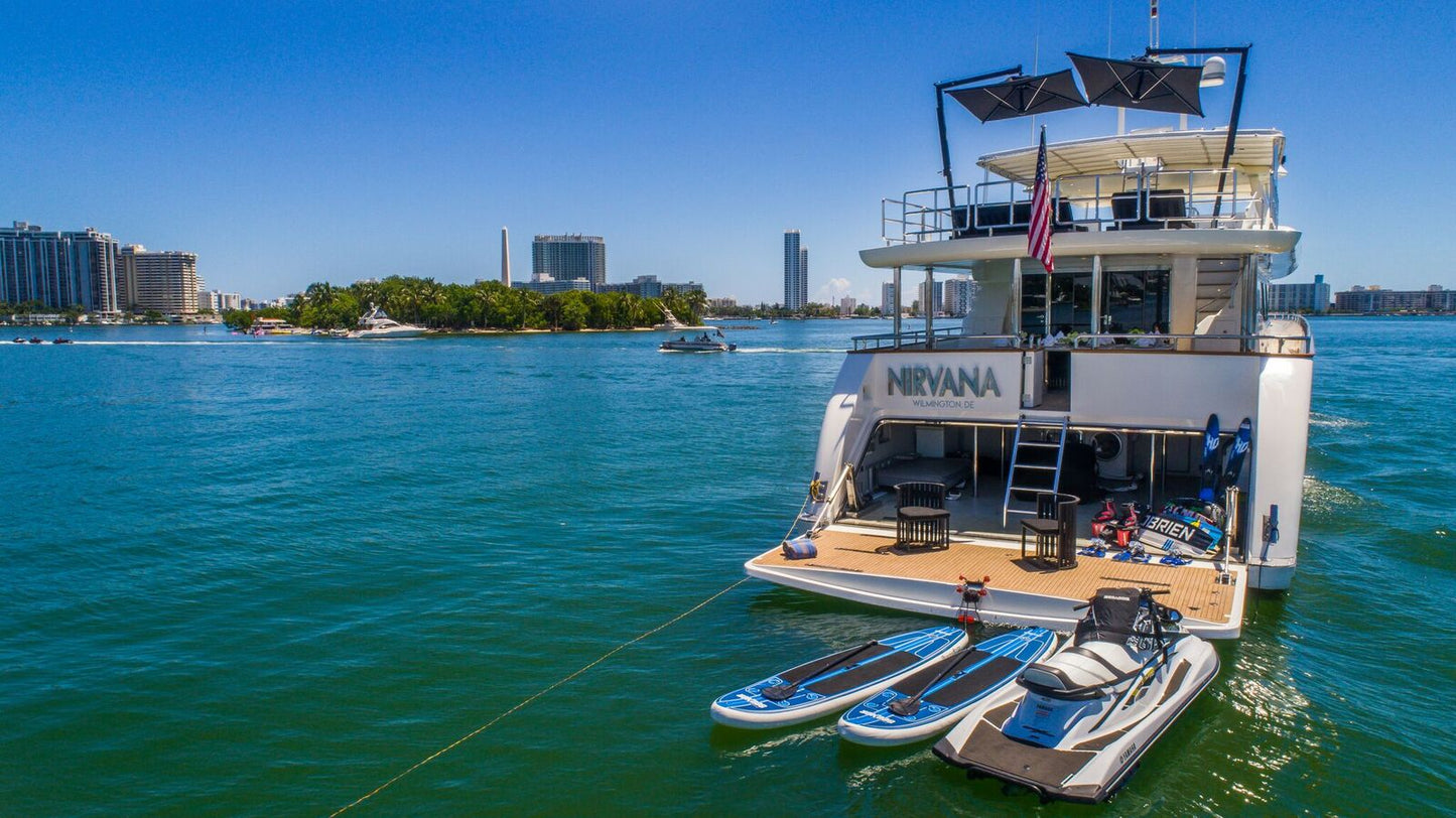110ft Horizon with Jacuzzi