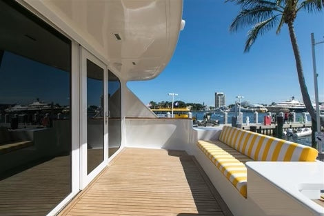 100ft Broward with Jacuzzi