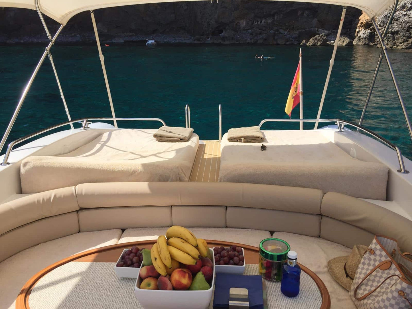 43ft Sacs Stratos