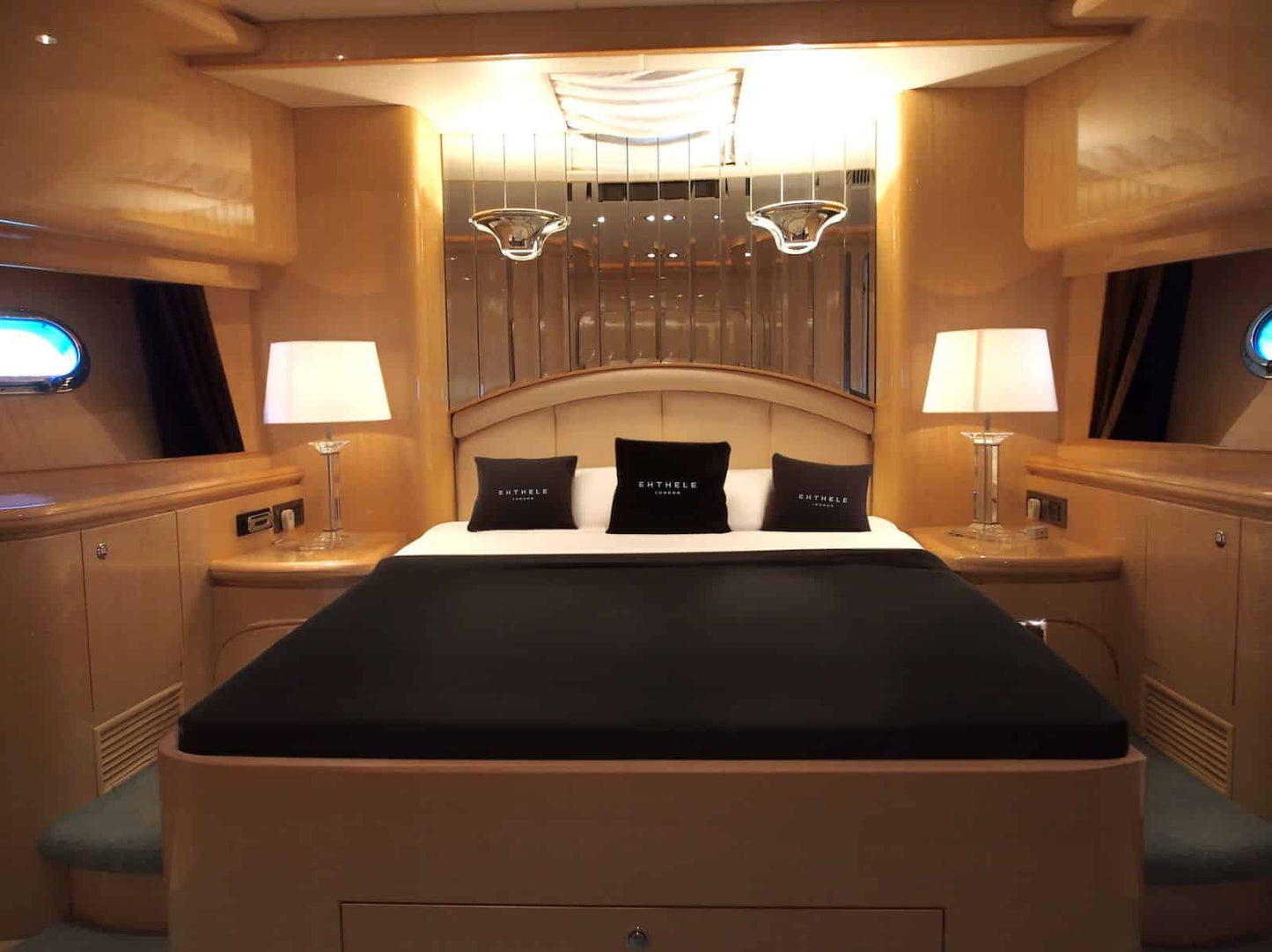 78ft Elegance
