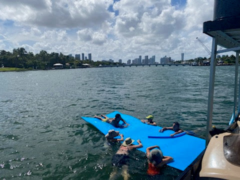 27ft Tri-Toon with Slide