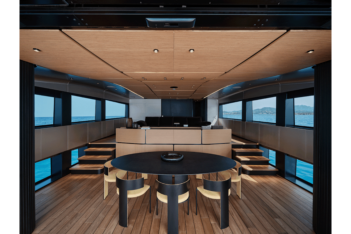 85ft Luxury Wally