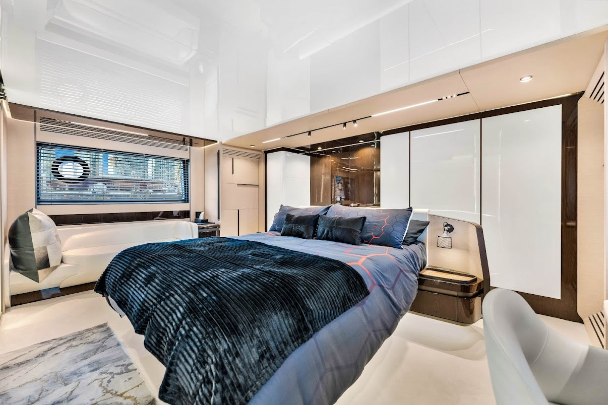 94ft Azimut