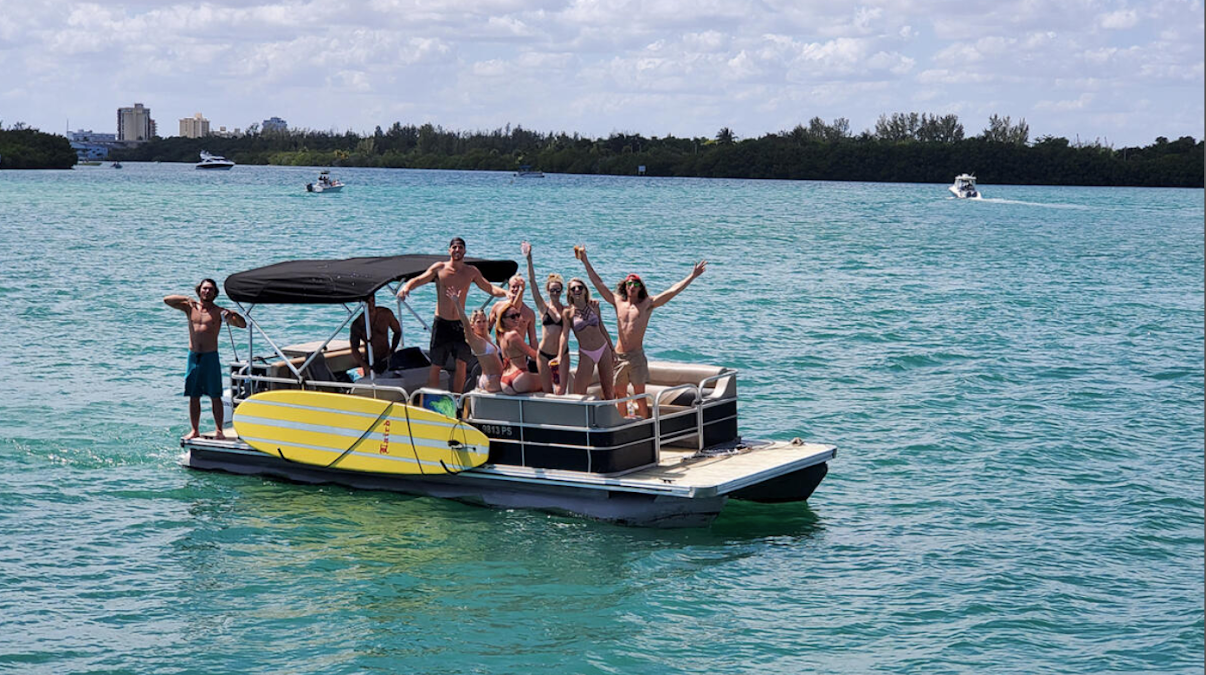 24ft Party Pontoon