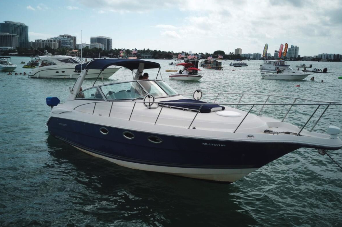 36ft Monterey Cruiser