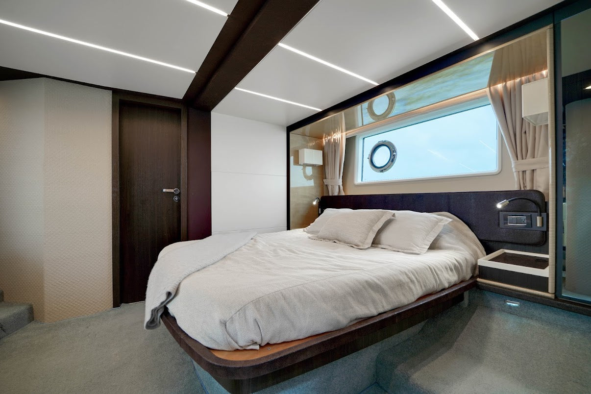 68ft Luxury Azimut