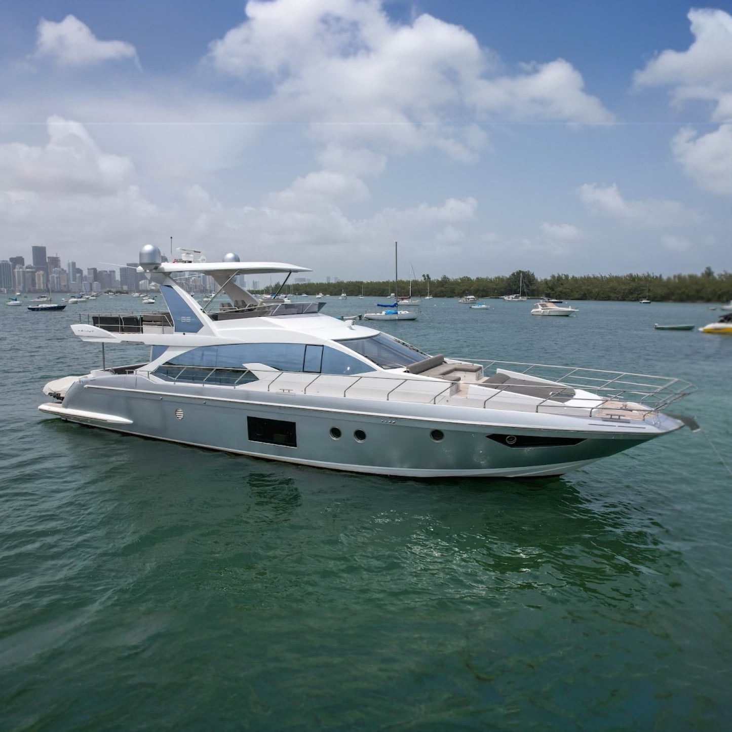 68ft Luxury Azimut