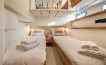 53ft Ferretti