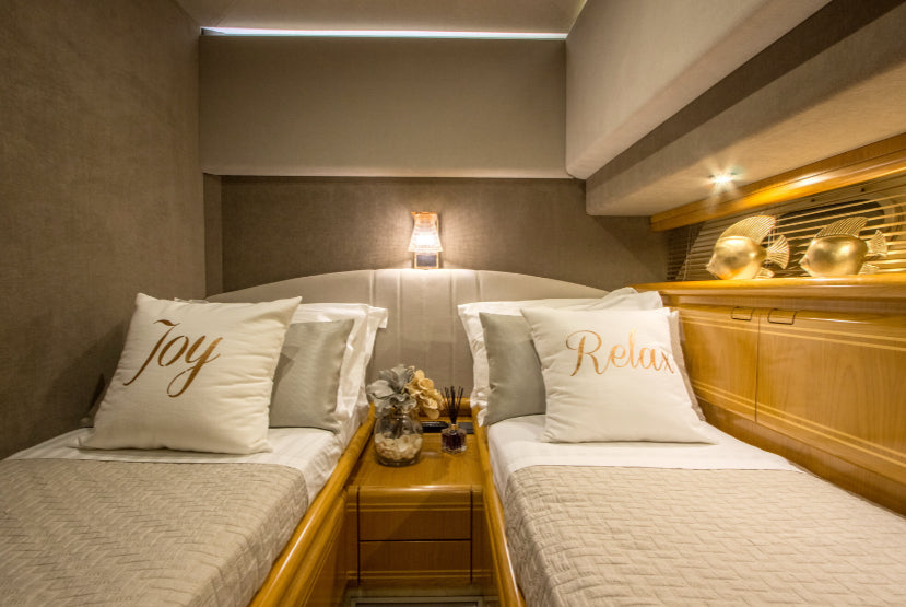 80ft Ferretti