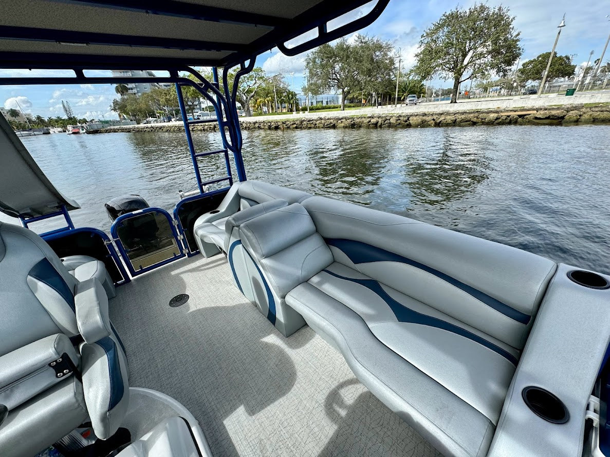 27ft Pontoon with Slide