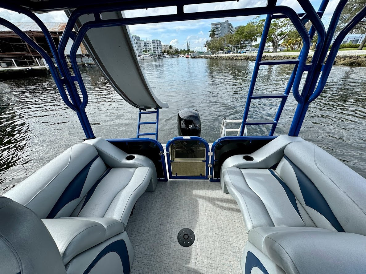 27ft Pontoon with Slide