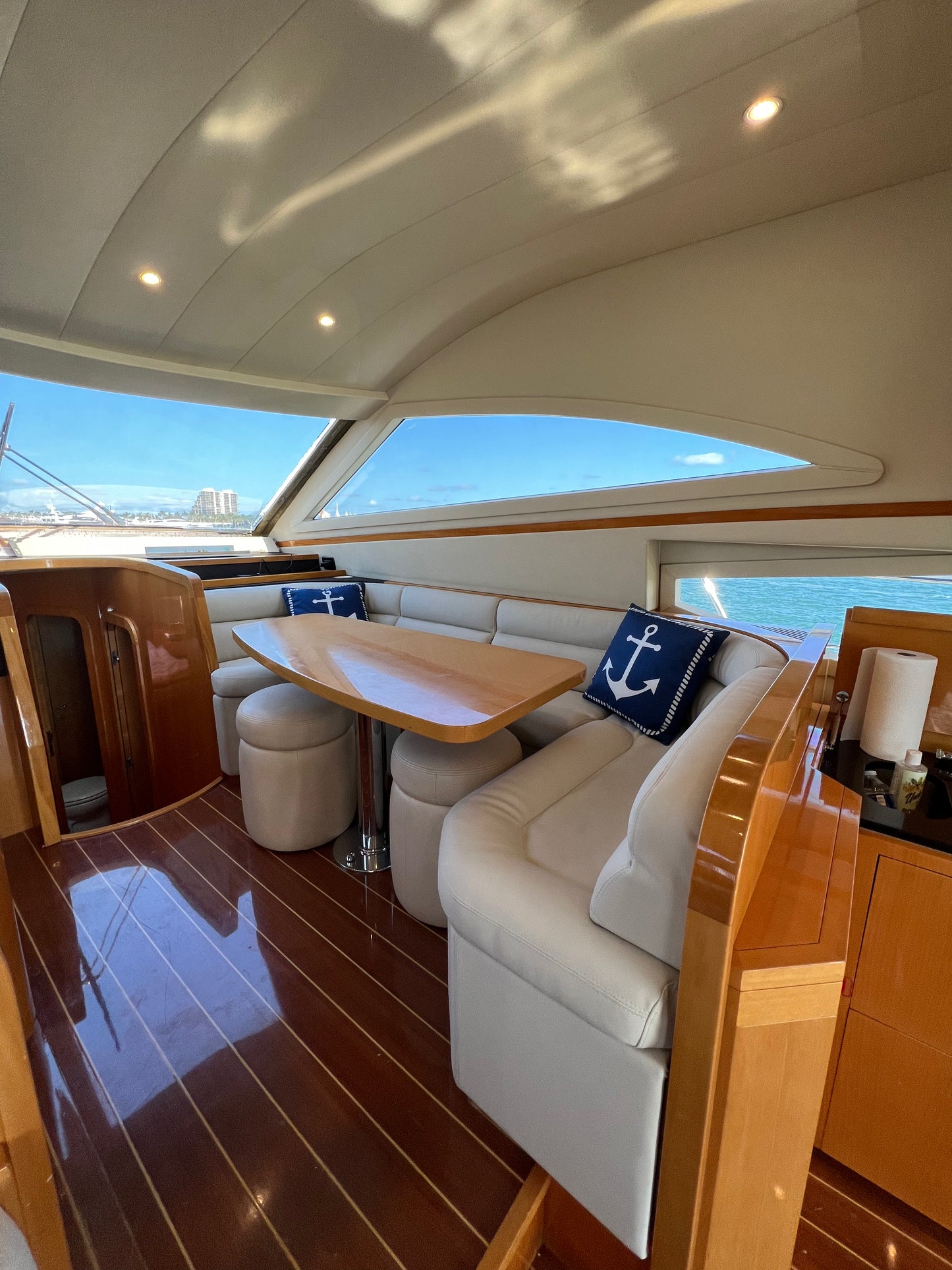 55ft Uniesse