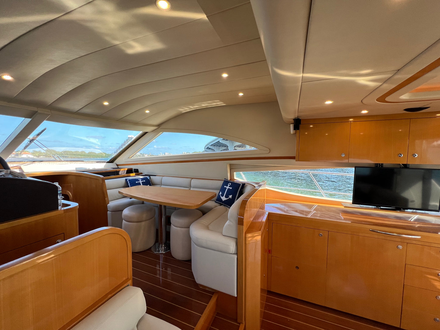 55ft Uniesse