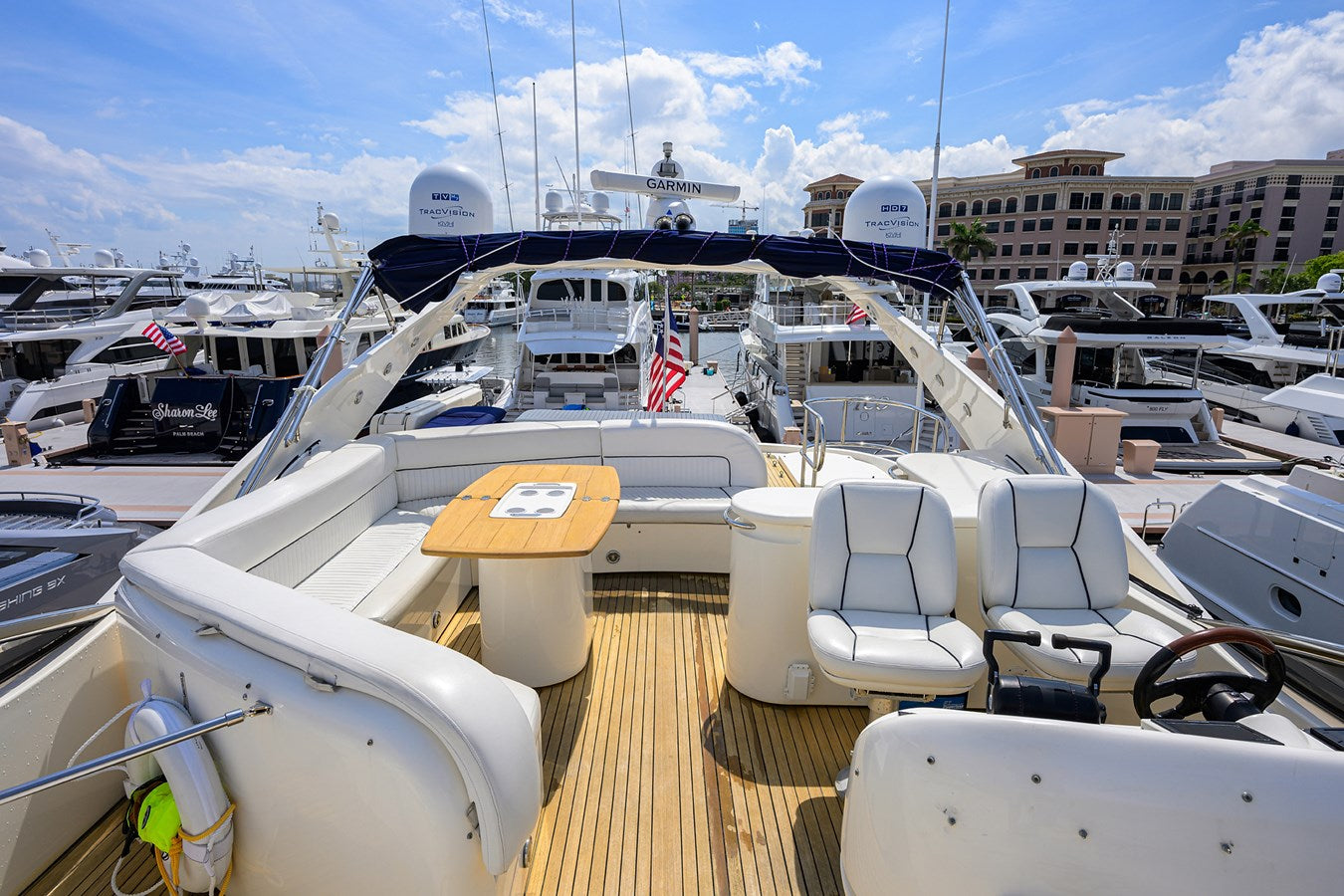 88ft Sunseeker Flybridge