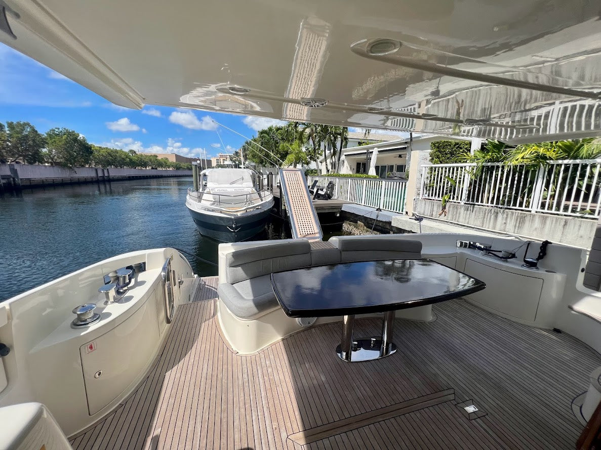 62ft Azimut Flybridge