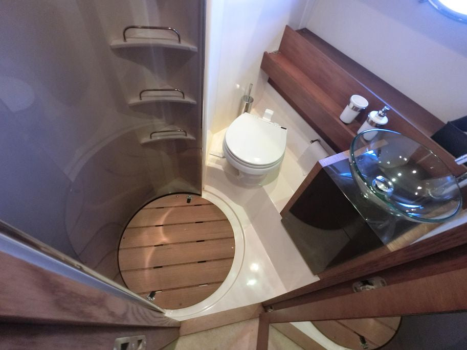 40ft Azimut
