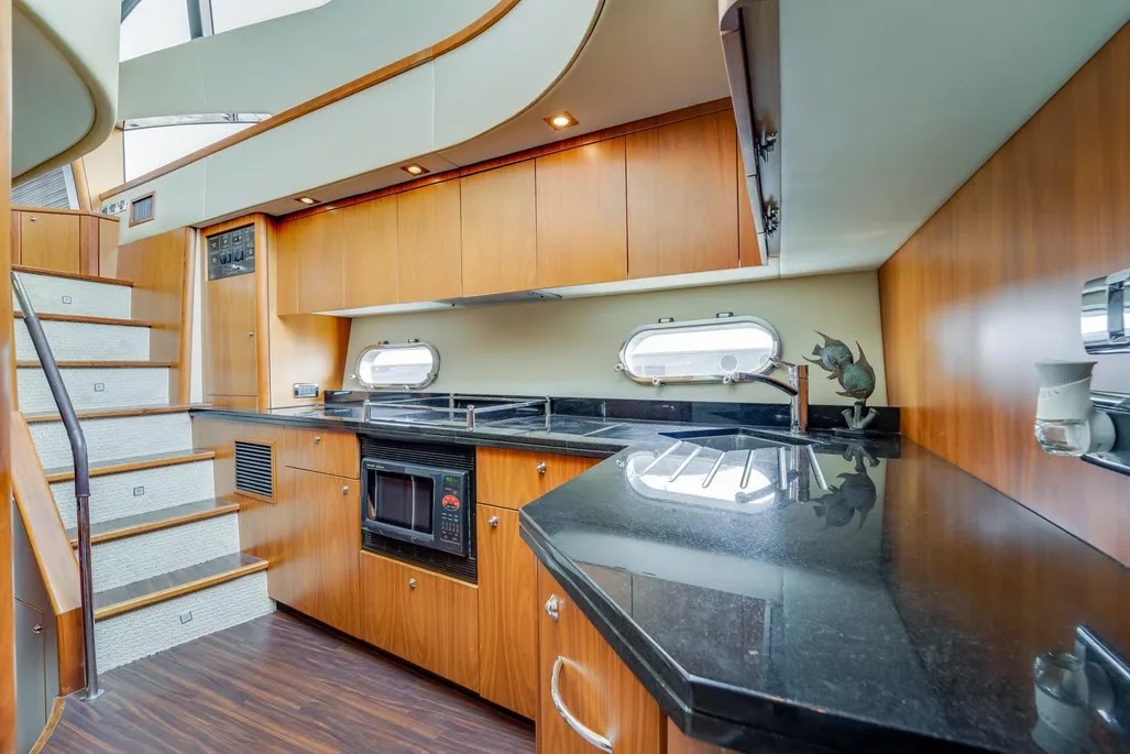 65ft Sunseeker (1)
