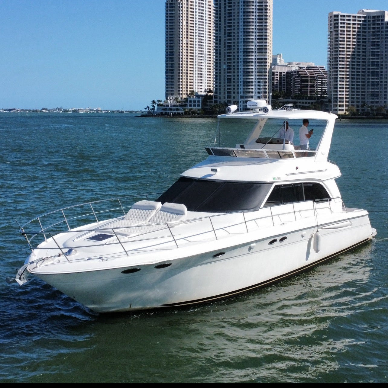 52ft Searay Flybridge