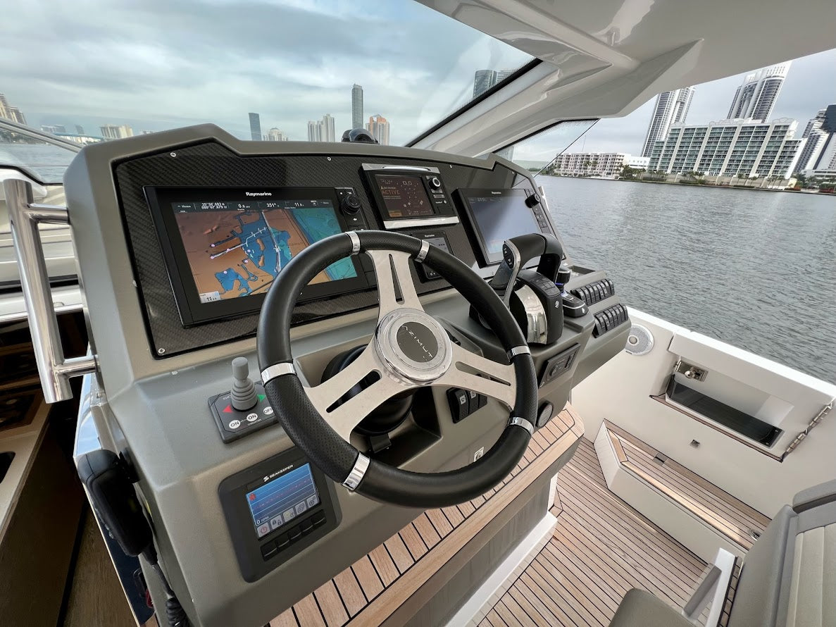 42ft Luxury Azimut Verve