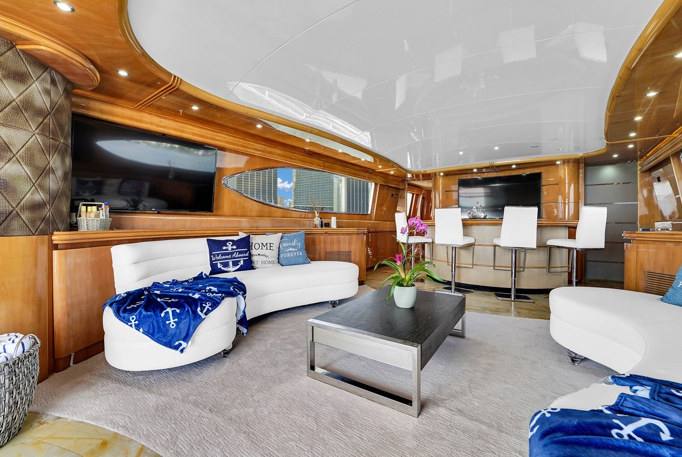 110ft Maiora