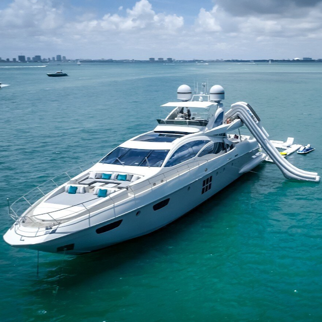 103ft Luxury Azimut with Toys