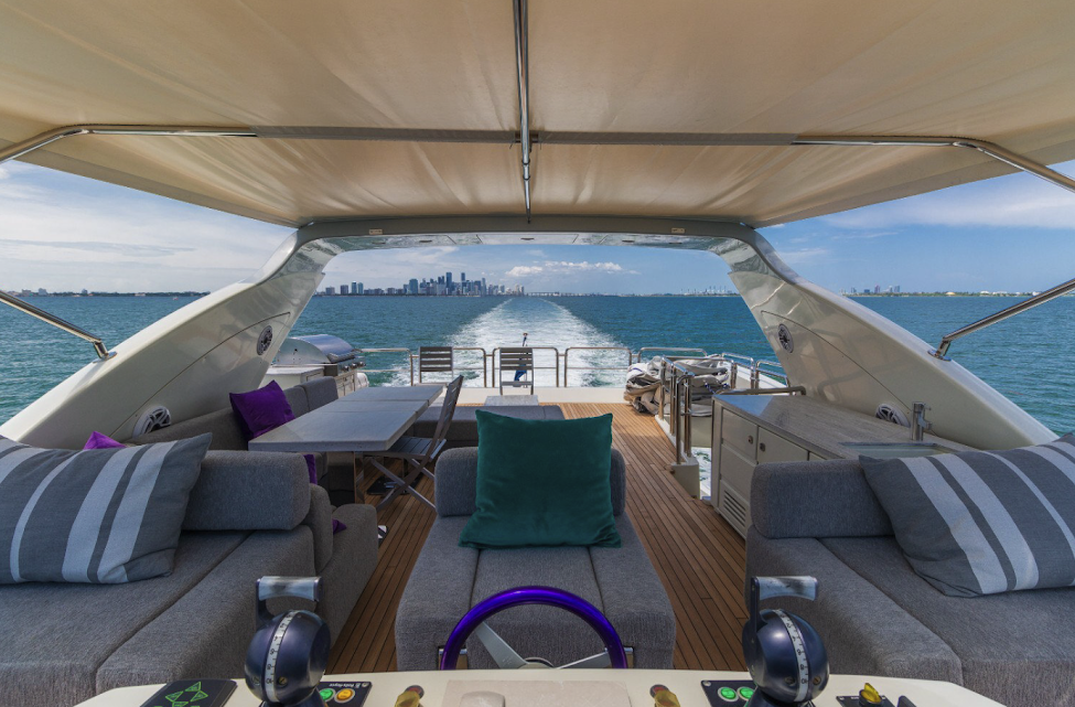 103ft Luxury Azimut with Toys