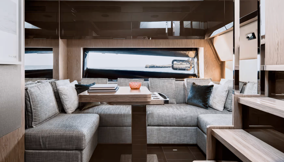 51ft Azimut