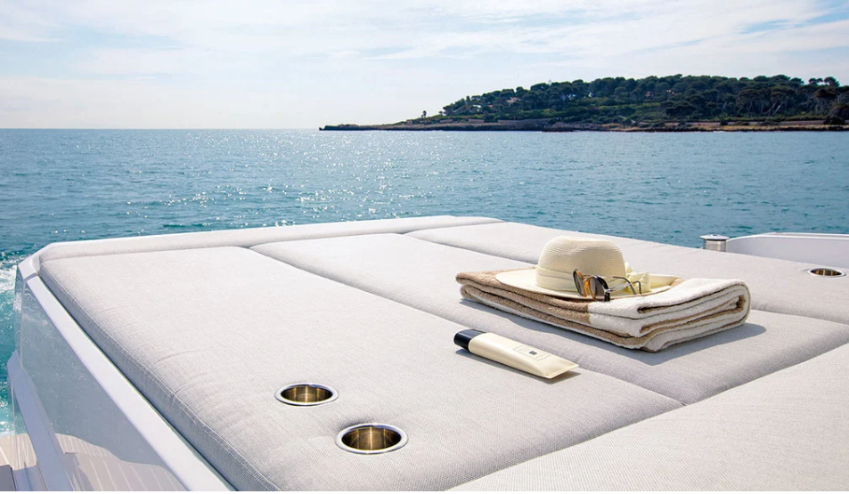 51ft Azimut