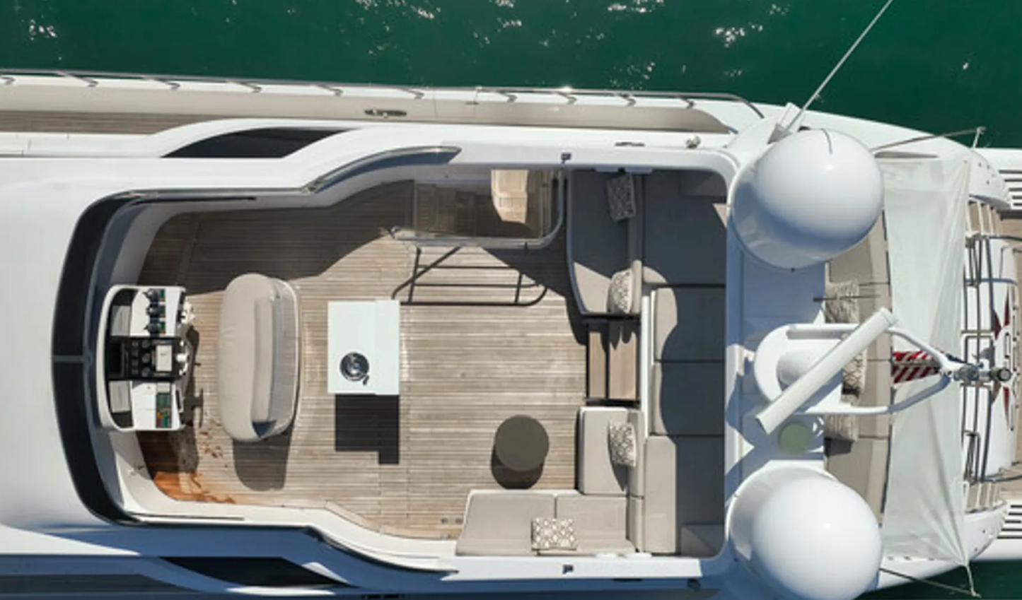 105ft Leopard with Jacuzzi & Toys
