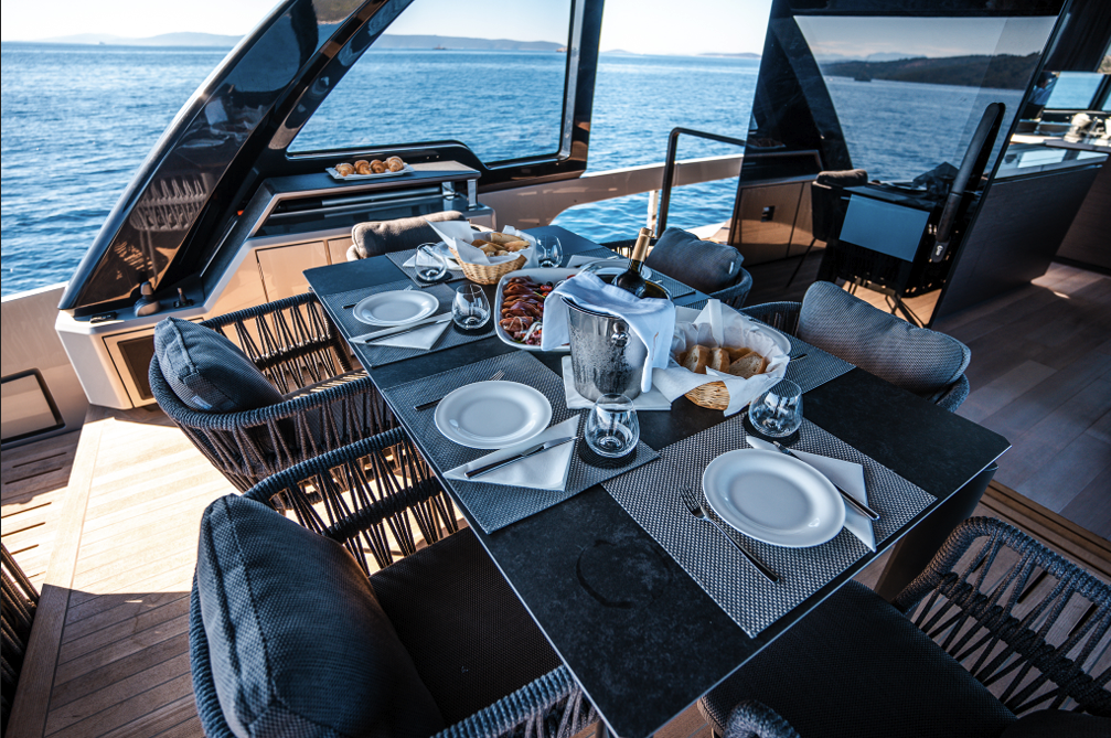 62ft Explorer