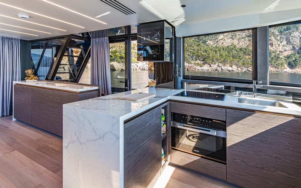62ft Explorer