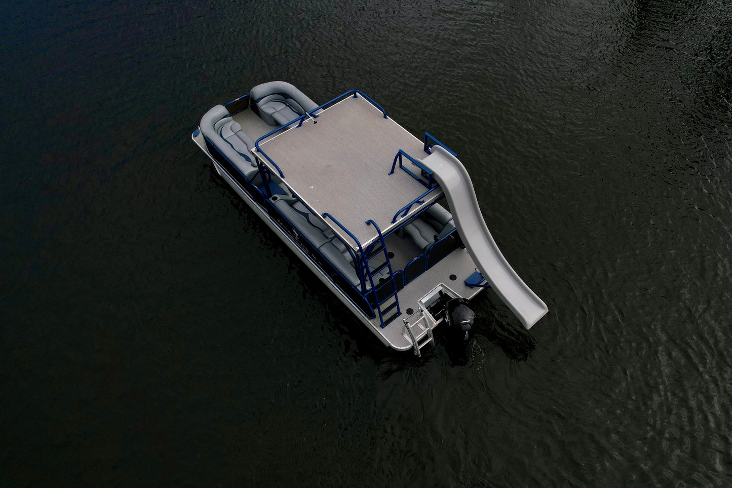 27ft Pontoon