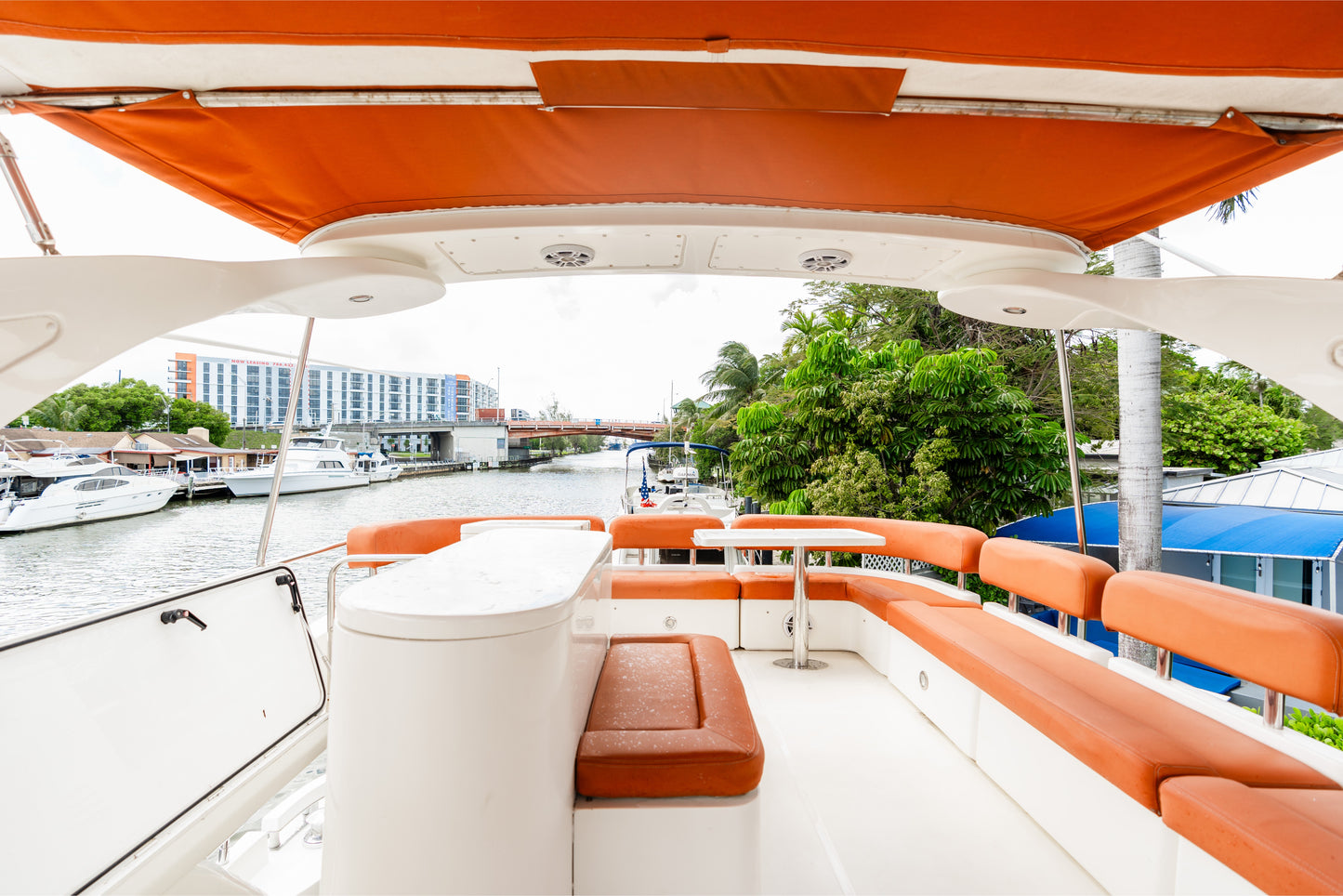 75ft Aicon with Cabana